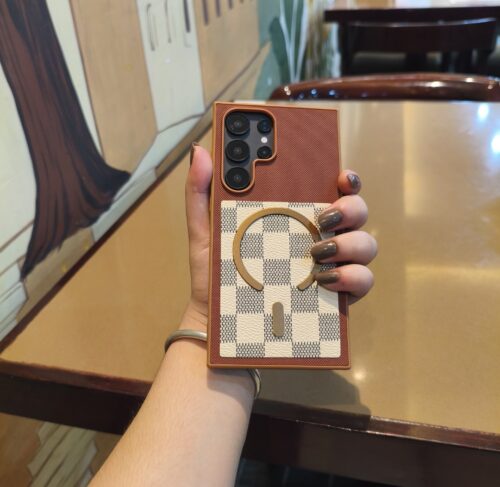 BrownCheck Mag Case For Samsung phone Series (Inside Microfiber) photo review