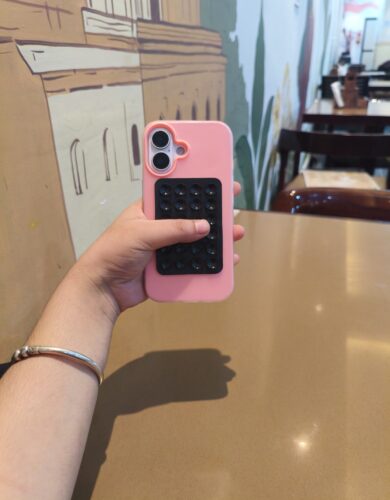 DotFlex Phone Grip photo review